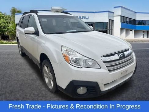 Used 2013 Subaru Outback 2.5i Premium AWD/4WD image 7