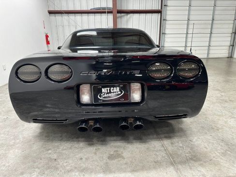 Used 2001 Chevrolet Corvette Z06 RWD image 15