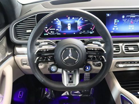 Used 2024 Mercedes-Benz GLS 63 AMG 4MATIC image 5