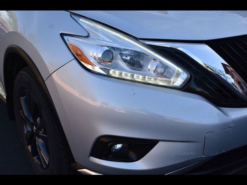 Used 2017 Nissan Murano SV w/ Premium Plus Package image 40