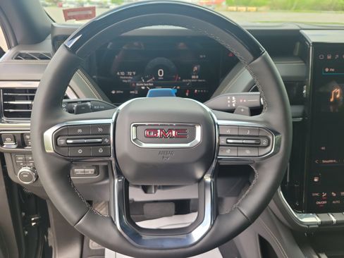 New 2026 GMC Yukon XL Elevation w/ Elevation Premium Package AWD/4WD image 20