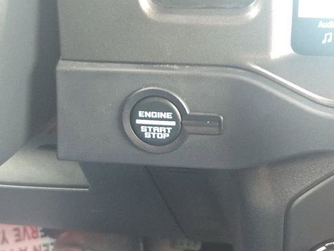Used 2025 Ford Bronco Big Bend AWD/4WD image 40