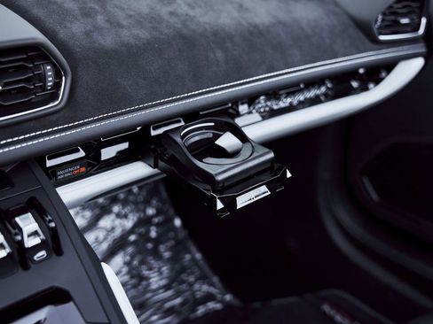 Used 2024 Lamborghini Huracan EVO image 69