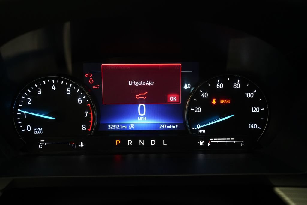 Used 2023 Ford Explorer XLT w/ Equipment Group 202A AWD/4WD image 2