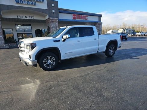 Used 2024 GMC Sierra 1500 SLE image 41