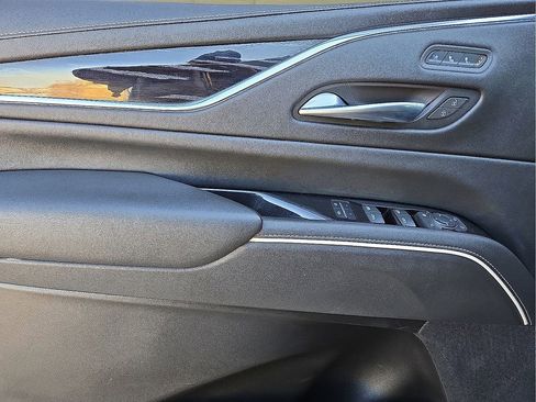 Used 2021 Cadillac Escalade Sport w/ Driver Assist Tech Package image 19