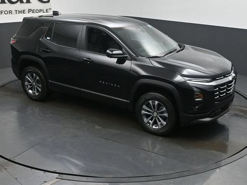 New 2026 Chevrolet Equinox LT w/ Safety and Technology Package FWD image 16