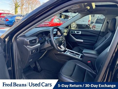 Certified 2023 Ford Explorer XLT w/ Equipment Group 202A image 21