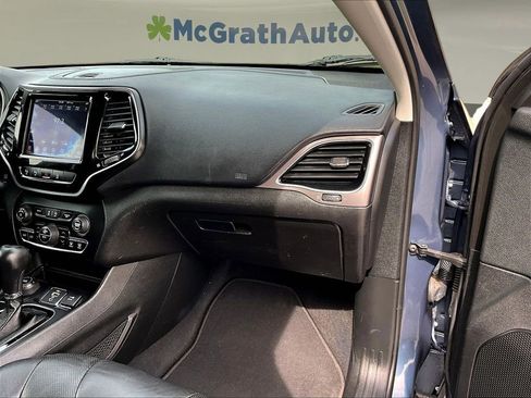 Used 2021 Jeep Cherokee Limited AWD/4WD image 29