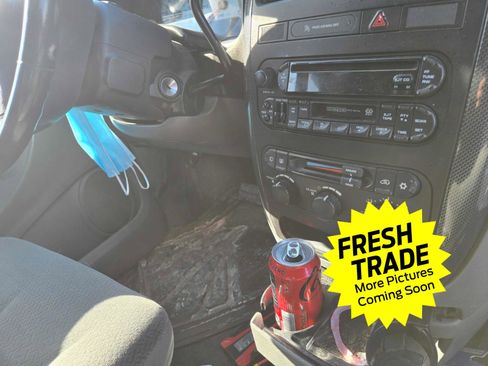 Used 2005 Dodge Grand Caravan SXT image 10