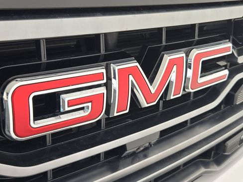 Used 2026 GMC Sierra 1500 AT4 AWD/4WD image 37