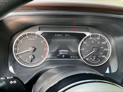 Used 2022 Nissan Rogue SV AWD/4WD image 13