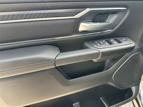 New 2026 RAM 1500 4x4 Crew Cab image 13