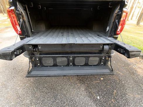 Used 2021 GMC Sierra 1500 Denali w/ Denali Premium Package image 40