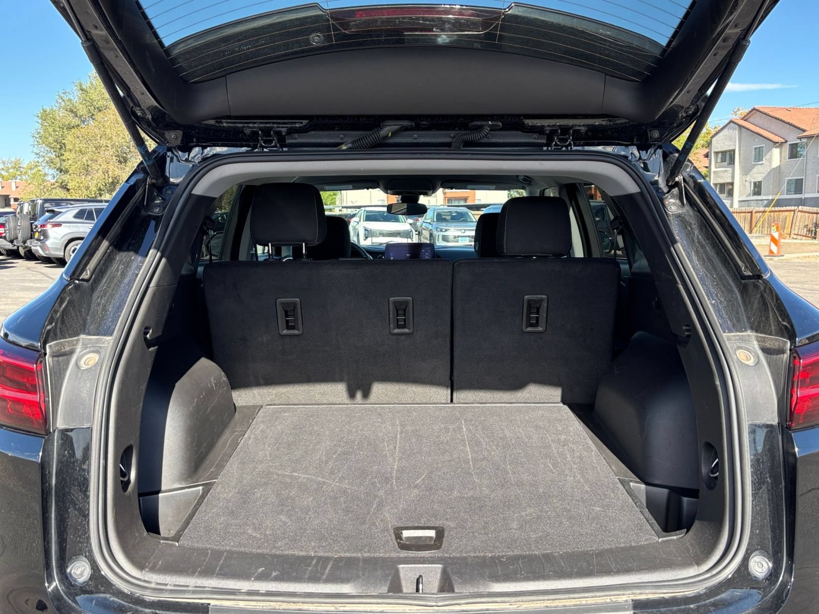 Used 2026 Chevrolet Blazer LT FWD image 31