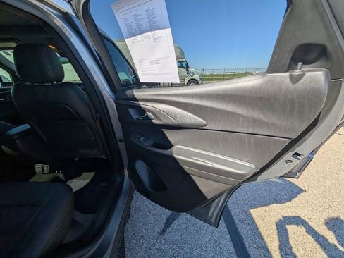 Used 2023 Chevrolet TrailBlazer ACTIV w/ Sun and Liftgate Package AWD/4WD image 7