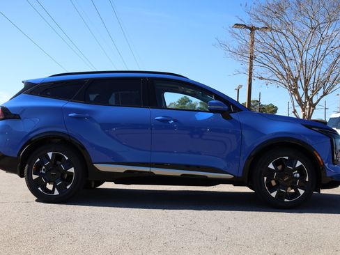 New 2026 Kia Sportage SX image 6