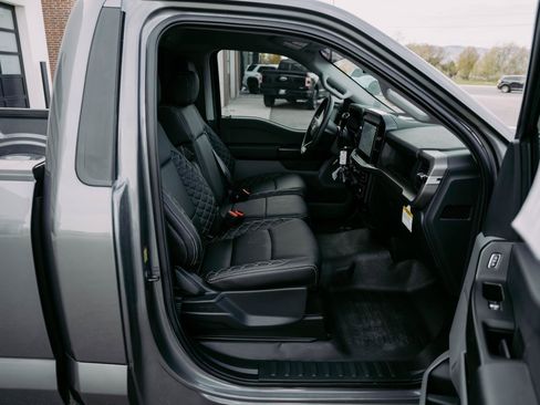 Used 2025 Ford F150 XL w/ Equipment Group 103A High image 10