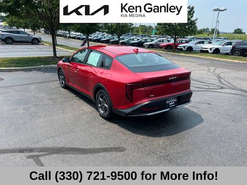 Certified 2025 Kia K4 FWD image 12