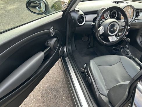 Used 2009 MINI Cooper Clubman Hardtop image 25