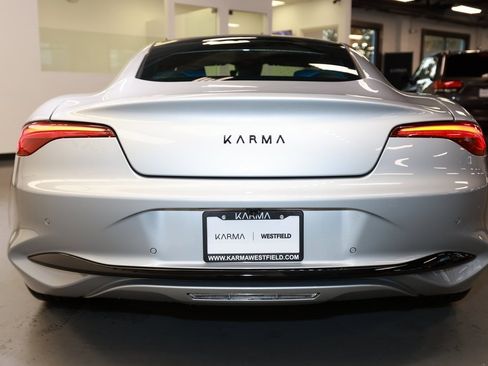New 2025 Karma Revero Luxury image 6