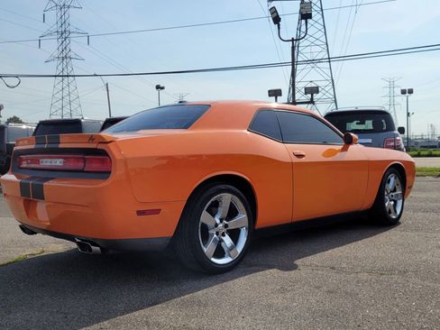 Used 2014 Dodge Challenger SXT Plus image 13