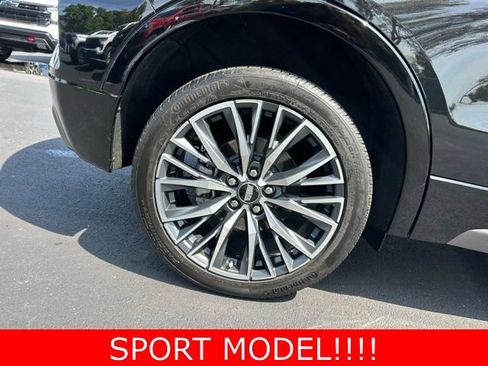 Used 2024 Cadillac XT4 Sport w/ LPO, Floor Liner Package image 7