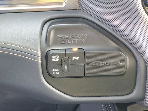 Used 2019 RAM 2500 Limited image 22