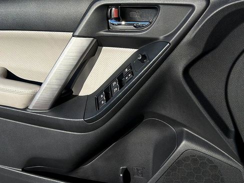 Used 2018 Subaru Forester 2.5i Limited image 20