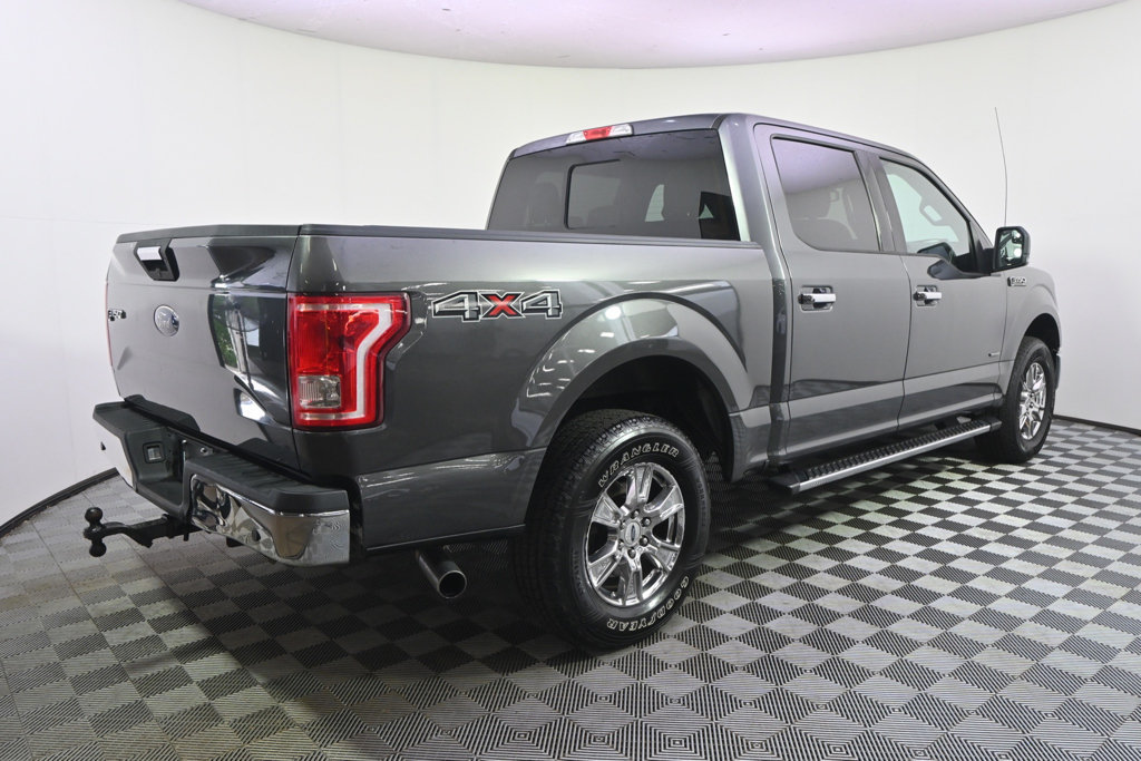 Used 2017 Ford F150 XLT w/ Equipment Group 302A Luxury AWD/4WD image 7