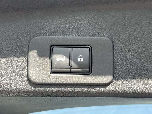 New 2025 Nissan Murano SL image 29