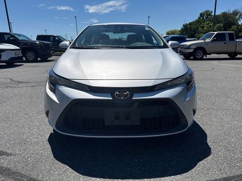 Used 2020 Toyota Corolla LE FWD image 8