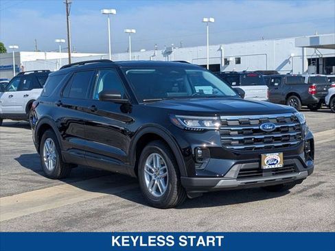 New 2026 Ford Explorer Active image 7