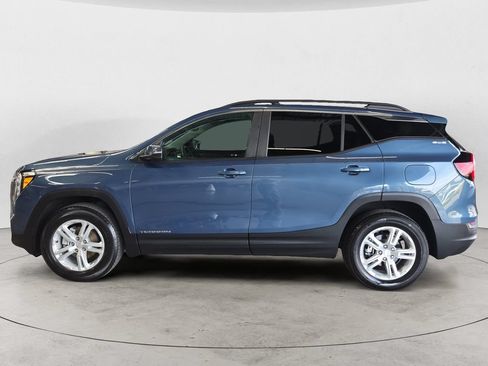 Certified 2024 GMC Terrain SLE w/ Driver Convenience Package AWD/4WD image 12