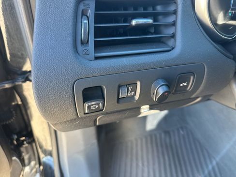 Used 2019 Chevrolet Impala LS image 9