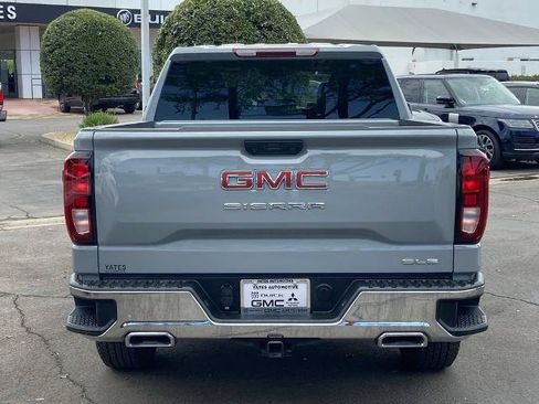Used 2025 GMC Sierra 1500 SLE w/ X31 Off-Road Package AWD/4WD image 5
