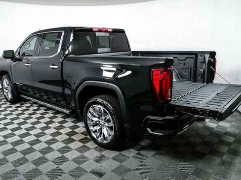 New 2026 GMC Sierra 1500 Denali w/ Denali Reserve Package AWD/4WD image 33