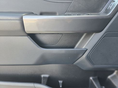 Certified 2022 Ford F150 XLT w/ Equipment Group 302A High image 17