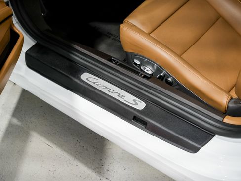 Used 2017 Porsche 911 Carrera S image 25