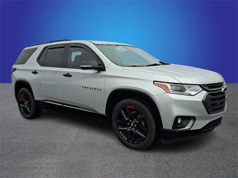 Used 2018 Chevrolet Traverse Premier w/ Redline Edition image 3
