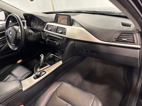 Used 2013 BMW 328i xDrive Sedan image 17