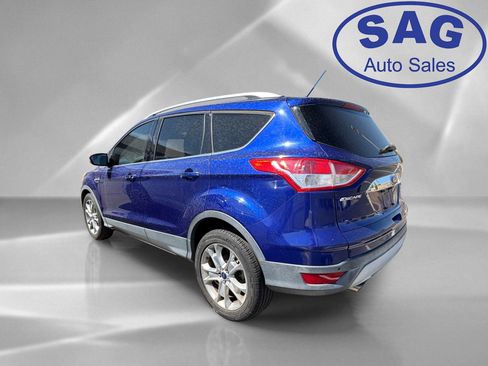 Used 2015 Ford Escape Titanium FWD image 4