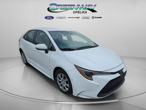 Used 2023 Toyota Corolla LE image 20
