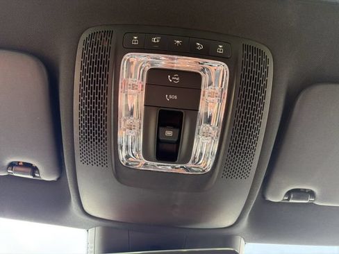 Used 2025 Mercedes-Benz CLA 250 image 31