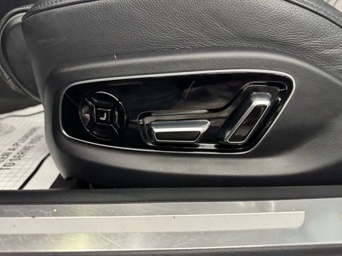 Used 2019 Audi A8 L 3.0T w/ Executive Package image 11