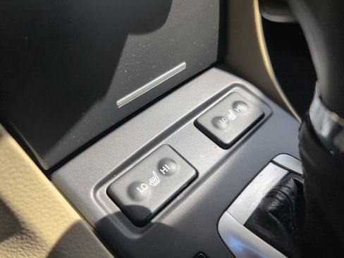 Used 2018 Acura ILX FWD image 25
