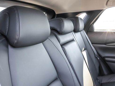 Used 2024 MAZDA CX-30 AWD 2.5 S w/ Select Sport Pkg image 32