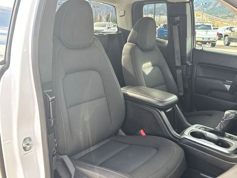 Used 2022 Chevrolet Colorado LT w/ Fleet Safety Package image 17