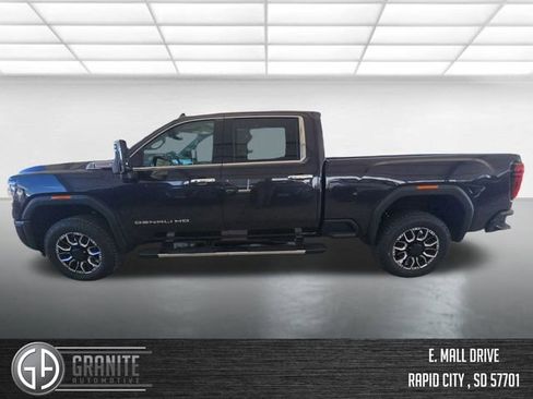 New 2026 GMC Sierra 2500 Denali w/ Technology Package AWD/4WD image 8