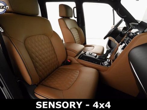 Used 2022 INFINITI QX80 Sensory image 16